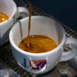 dolce extraction espresso shot