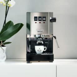 Gaggia Classic E24 Inox | Οικιακή Μηχανή Espresso στον πάγκο